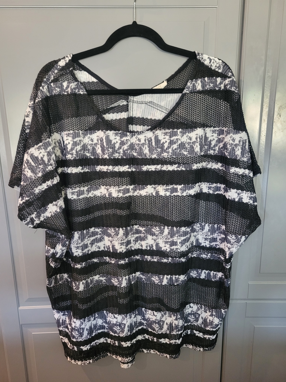 ODDY Black and White Striped Short Sleeve Tunic